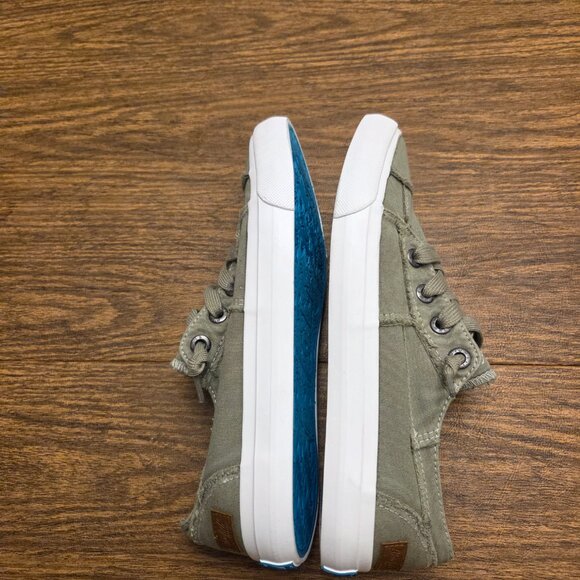 BLOWFISH Malibu Women's Fabric Upper Laced Up Sneakers - Khaki Green - Size 8.5M - Picture 4 of 16